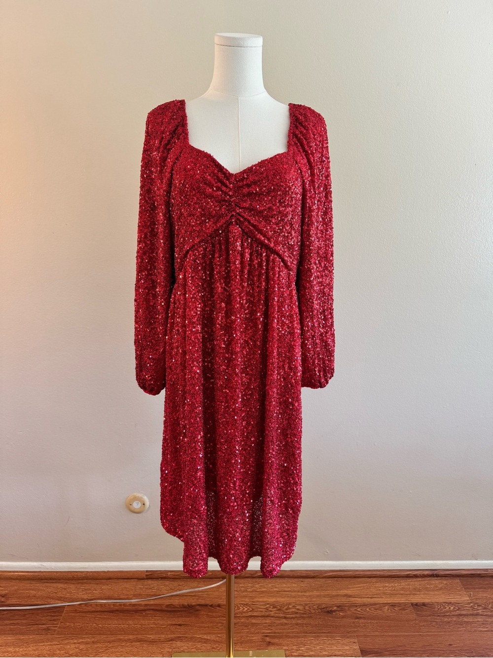 NWT Ivy City Co Jewel Red Sequin Long Sleeve Midi Dress